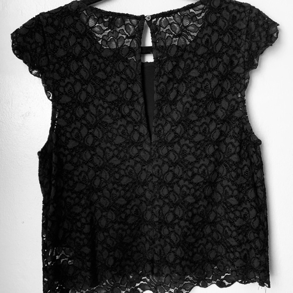Aritzia lace black top - Picture 2 of 5